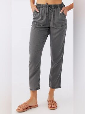 NWT Women’s O’Neill Francina Pants. Size XXL (around size 10-12)